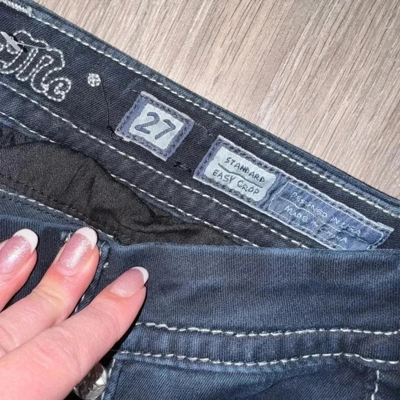 Miss Me Womens Easy Crop Denim - Picture 7 of 7